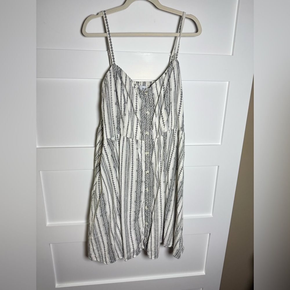 Old Navy Smocked Cami Dress Cream and Black Textured with buttons down thefront